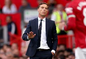 帕克談不敵西漢姆：我們開局表現(xiàn)很好，但關(guān)鍵時刻不夠?qū)Ｗ? >
                                        </div>
                                    </div>
                                    <div   id=