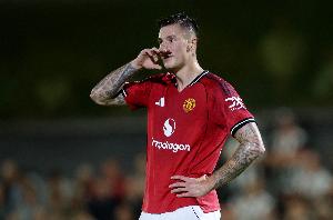 天空體育：舍什科遭遇膝傷，可能無(wú)緣代表斯洛文尼亞出戰(zhàn)世預(yù)賽