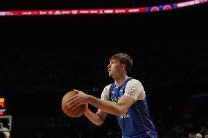 成為常態(tài)？弗拉格半場5中2僅拿4分4板1助 正負值-8