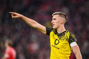 德天空：施洛特貝克腳部受傷缺席德國(guó)隊(duì)訓(xùn)練，可能缺戰(zhàn)盧森堡