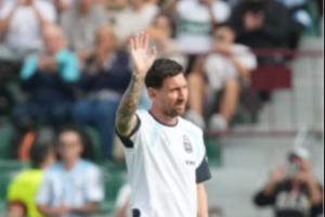 埃爾切老板談阿根廷隊(duì)造訪：最偉大球員在用我們更衣室，我很自豪