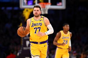 韋德：東契奇的防守會被每支球隊針對 所以湖人會予以相應的布防