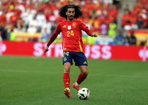 庫(kù)庫(kù)雷利亞：亞馬爾想要和我們?cè)谝黄?，但重要的是讓他完全康?fù)