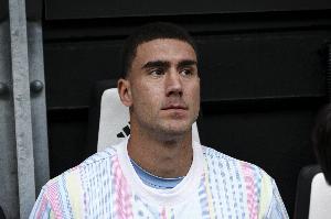 意天空：弗拉霍維奇內(nèi)收肌負(fù)荷過重，尤文密切關(guān)注但問題不大