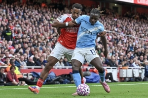 五位記者預(yù)測英超：三人選槍手奪冠兩人選曼城，射手王毫無懸念