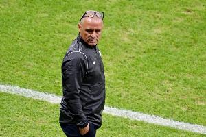 0-6慘??！斯洛伐克主帥：我們很難跟上對(duì)手，將好好準(zhǔn)備附加賽