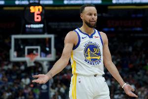 曾令旭：勇士身體天賦應(yīng)算差的了 陣容和體系還能依靠庫里多久