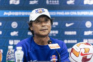 曲剛：我們理論上還沒有降級但困難很大，希望職業(yè)球員不要放棄