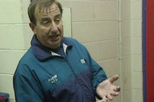 英格蘭球隊海運聯(lián)前主帥羅利·霍華德逝世，曾執(zhí)教33年創(chuàng)世界紀錄