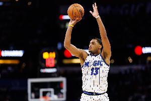 杰特-霍華德單節(jié)22分并列本賽季第五 哈登27分第一&約基奇第二