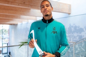 5次入選FIFPro年度最佳陣容！范戴克：來自同行的認可是最棒的