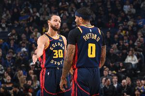 庫里：沒人能復(fù)制追夢的作用 小佩頓用自己的方式發(fā)揮作用