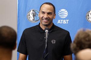 為何濃眉交易價值這么低？還有第二個冤大頭覺得有他就能爭冠嗎？