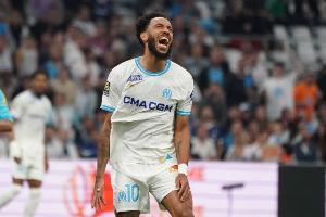 梅開二度！奧巴梅揚職業(yè)生涯歐戰(zhàn)打進59球，追平亨利