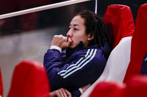 奇恥大辱，阿賈克斯是歷史第二支單屆歐冠前5場(chǎng)全輸?shù)暮商m球隊(duì)