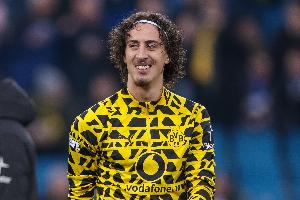 每體：法比奧·席爾瓦欲離開(kāi)多特重返西甲，瓦倫塞維西班牙人有意