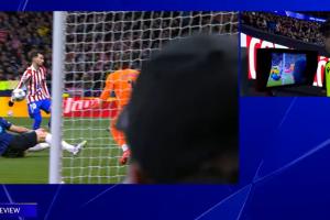 巴埃納‘手球’為何進(jìn)球有效?手臂自然狀態(tài) 被動遭遇來球無法避免