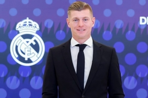 克羅斯：這個(gè)獎(jiǎng)是為了我的基金會(huì)和生病的孩子，對我來說非常珍貴