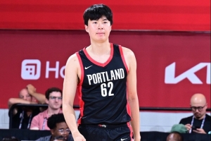 李賢重：我非常想念崔永熙 很想和他打一場(chǎng)球 他保持著積極的心態(tài)