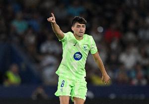 每體：佩德里預計將在對陣馬競時首發(fā)，和德容、奧爾莫搭檔中場