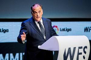 盧比亞萊斯：林福榮當(dāng)初是為特巴斯服務(wù)的，完全按照他的意愿行事