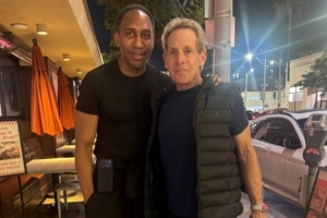 兩大詹黑合體！Skip曬與A·史密斯合照：我們暢聊過去現在未來