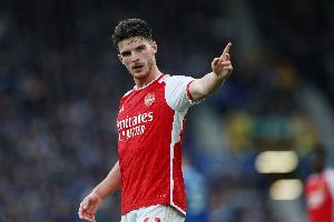 德國天空：拜仁輸阿森納正是因?yàn)槿鄙儋囁惯@樣的現(xiàn)代型6號位