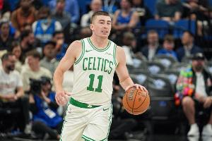 一波流了？普理查德加長三分再中 綠軍轟出14-0領先騎士21分