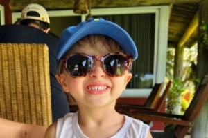 可愛??澤卡更新社媒，曬出自己孩子咧嘴笑的照片