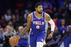 穩(wěn)扎穩(wěn)打！保羅·喬治半場7中3拿到8分5板 正負值+6