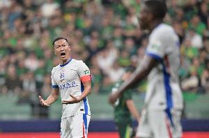 東體：申花64分將近一半與吳曦有關(guān) 斯盧茨基將沿用433陣型