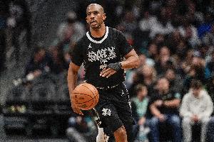 到底是沒用好還是??？保羅上賽季可是全勤+場均8.8分3.6板7.4助