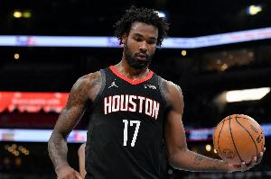 目前已連續(xù)缺席7場(chǎng)！火記：伊森預(yù)計(jì)將在本月晚些時(shí)候復(fù)出！