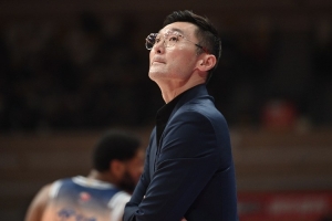 惜??！媒體人：新疆最后的處理有點(diǎn)慌亂 其實(shí)時(shí)間完全夠用