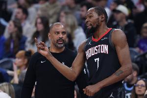 火箭本賽季第7場比賽大勝對手20+ 力壓雷霆 位居聯(lián)盟最多