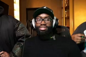 杰倫·布朗：我突破了生涯1.2W分 我在想 詹姆斯TM怎么拿4.2W分的