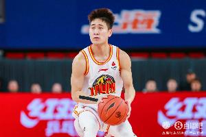 能攻善傳！姜偉澤11中5拿到13分6助 三分8中3