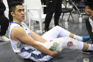 創(chuàng)造歷史！合肥狂風(fēng)戰(zhàn)勝江蘇&NBL首支獲勝球隊 上賽季NBL四強