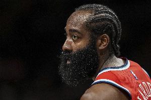 失絕平+苦吞里程悲！哈登18中10&15罰砍34分5板6助4斷1帽！