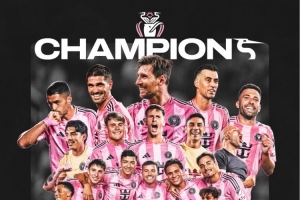 恩里克：祝賀梅西布斯克茨阿爾巴奪冠，他們應(yīng)為自己的成就而自豪