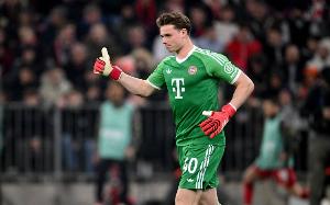 烏爾比希：很高興能為球隊(duì)貢獻(xiàn)力量，諾伊爾對(duì)我?guī)椭艽? >
                                        </div>
                                    </div>
                                    <div   id=