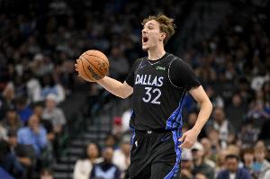 攻防出彩！弗拉格15中7拿到19分5板3助2斷2帽