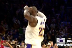 詹姆斯戴王冠！艾頓：這是GOAT時(shí)刻 我停下慶祝專注欣賞他表演