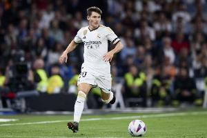 皇馬近3年首次聯(lián)賽主場有球員染紅，連續(xù)57個主場無紅牌紀錄告終