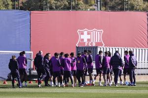 每體：傷員逐漸回歸球隊狀態(tài)良好，弗里克本輪歐冠面臨幸福的煩惱