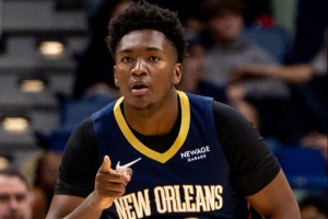 媒體人：鵜鶘還是要狠狠練奎因 他和墨菲合砍65分讓人看到了希望