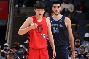 楊瀚森因面部傷勢(shì)缺陣 這是很好的調(diào)整機(jī)會(huì) 往返G聯(lián)盟的消耗很大