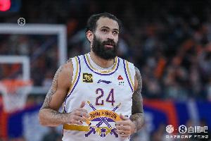 濟(jì)南時報(bào)：山東男籃因何客場不敵北控？三分啞火 沒能防好里勒