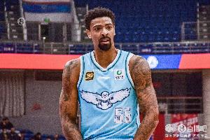記者：楊瀚森離隊(duì)青島內(nèi)線實(shí)力下滑 加強(qiáng)籃板保護(hù)成未來提升關(guān)鍵