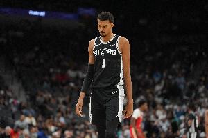 Skip：文班在有限的7分鐘內打出影響力 但馬刺本季沒有他時9勝3負